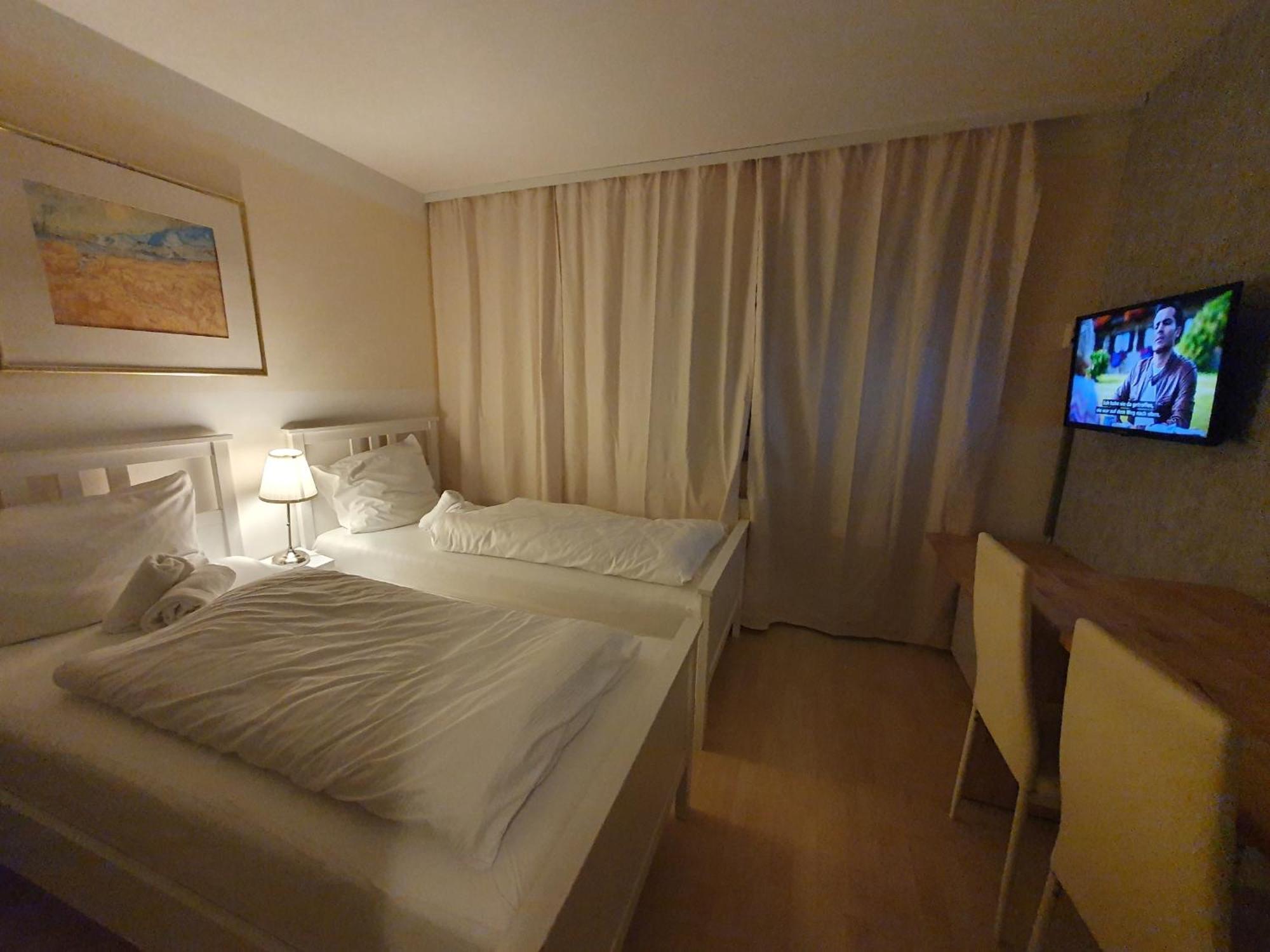 Citypark Hotel Cologne Exterior photo